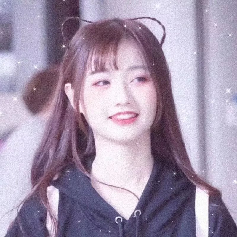 葛妮斯派特洛之风情万种